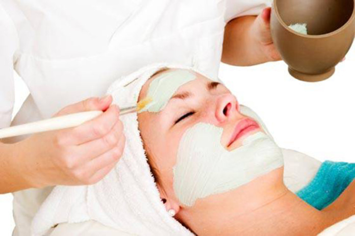 mascara-facial-14-10-thumb-570