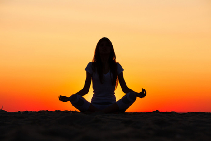 benefícios-da-ioga-zen-meditação