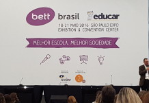 Augusto Cury leva educação emocional para fora do país