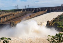 Itaipu está perto de atingir 100 milhões de MW