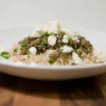 LENTILHA COM ARROZ INTEGRAL, TOFU DEFUMADO E ERVAS