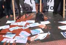 Afetados pelo desastre da Samarco protestam contra suspensão do processo criminal