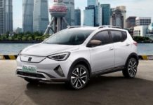 China apresenta maior salão de veículos elétricos do planeta