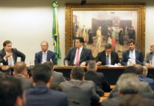 Governo quer destinar R$10 bilhões para combater Coronavírus