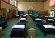 Empresa irlandesa doa camas sustentáveis para enfrentar Covid-19