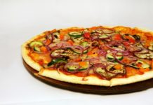 Comemore o Dia da Pizza com uma receita vegana